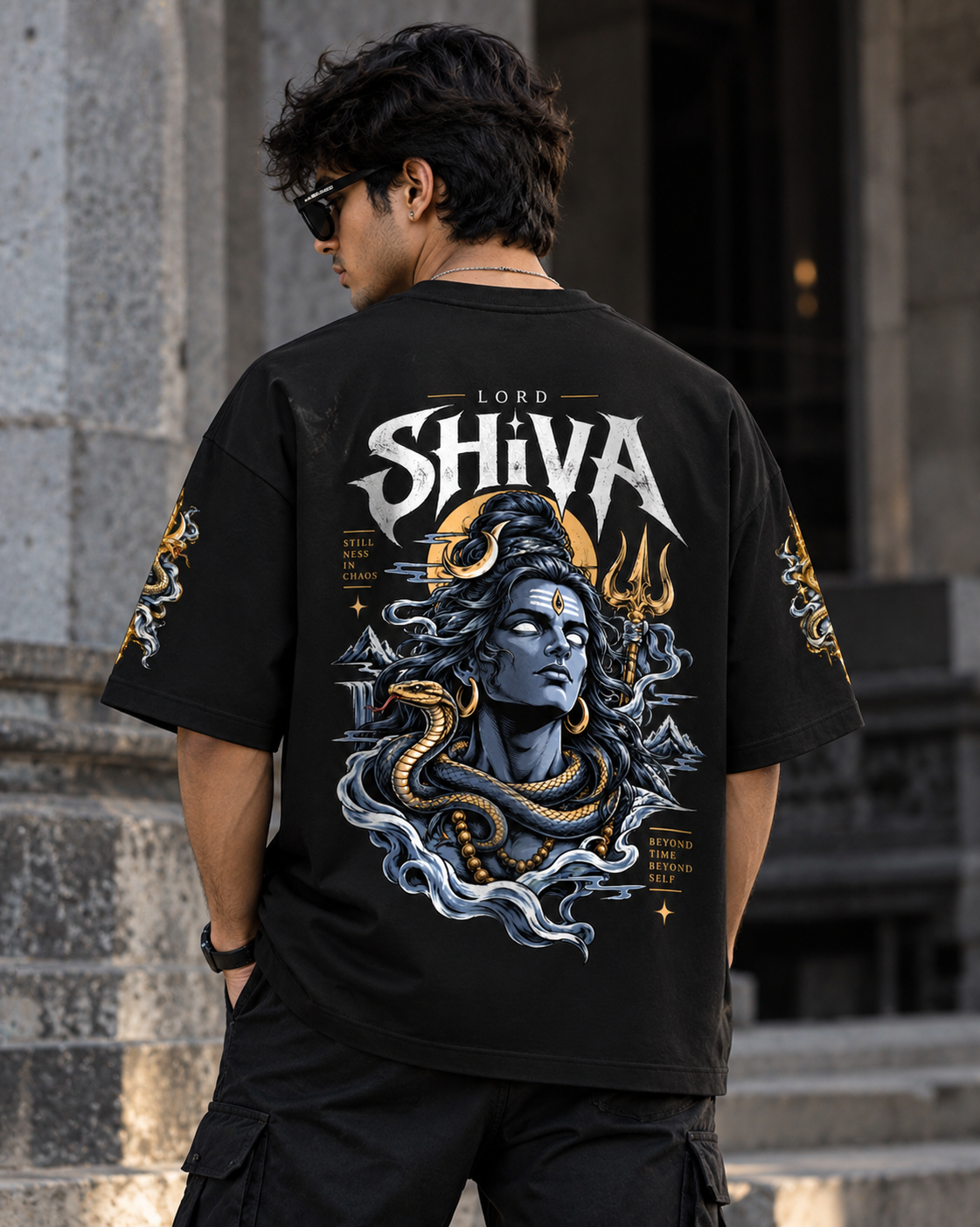 TRIVYRA Oversized t-shirt